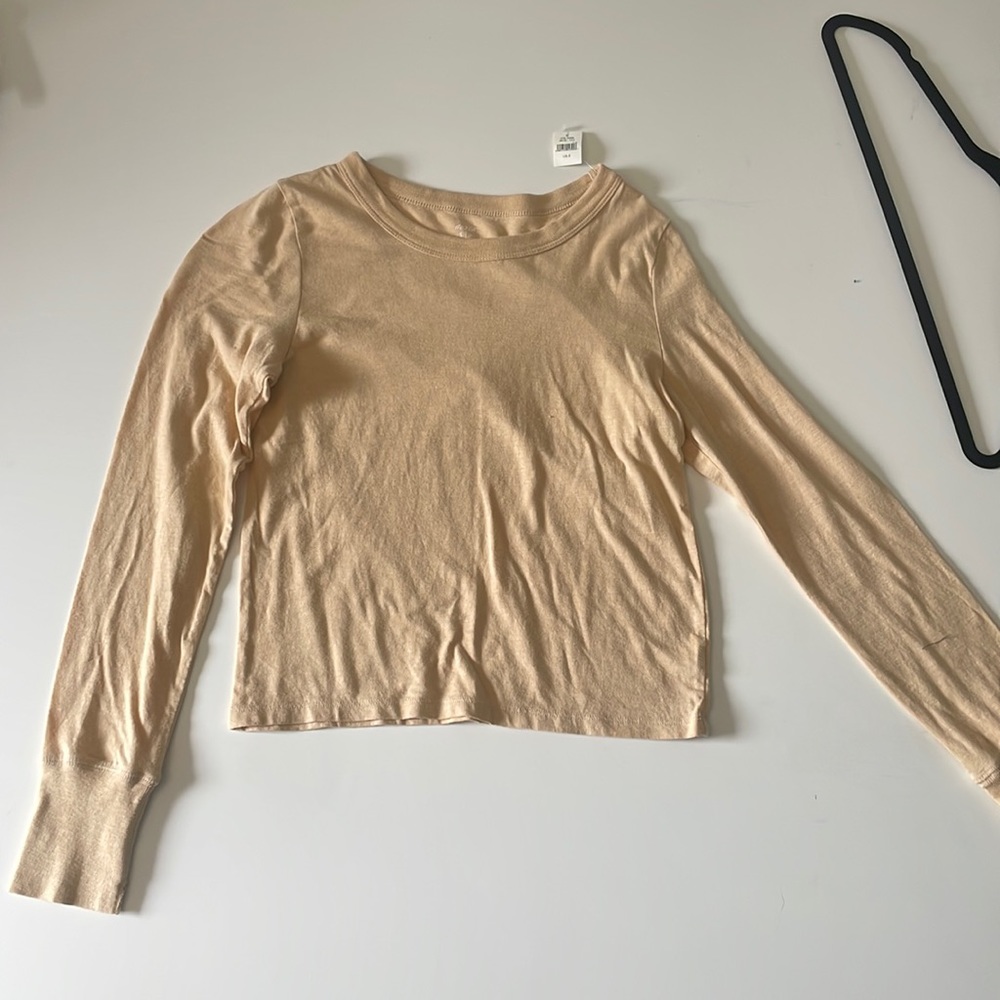 Aerie size small long sleeve tan